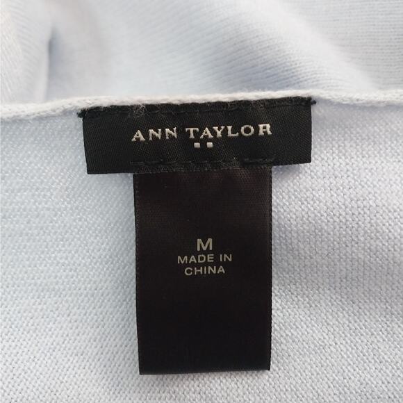ANN TAYLOR! BABY BLUE ULTRA LIGHTWEIGHT SWEATER W/BLACK & WHITE LEAF SKIRT! SZ M - Picture 6 of 7